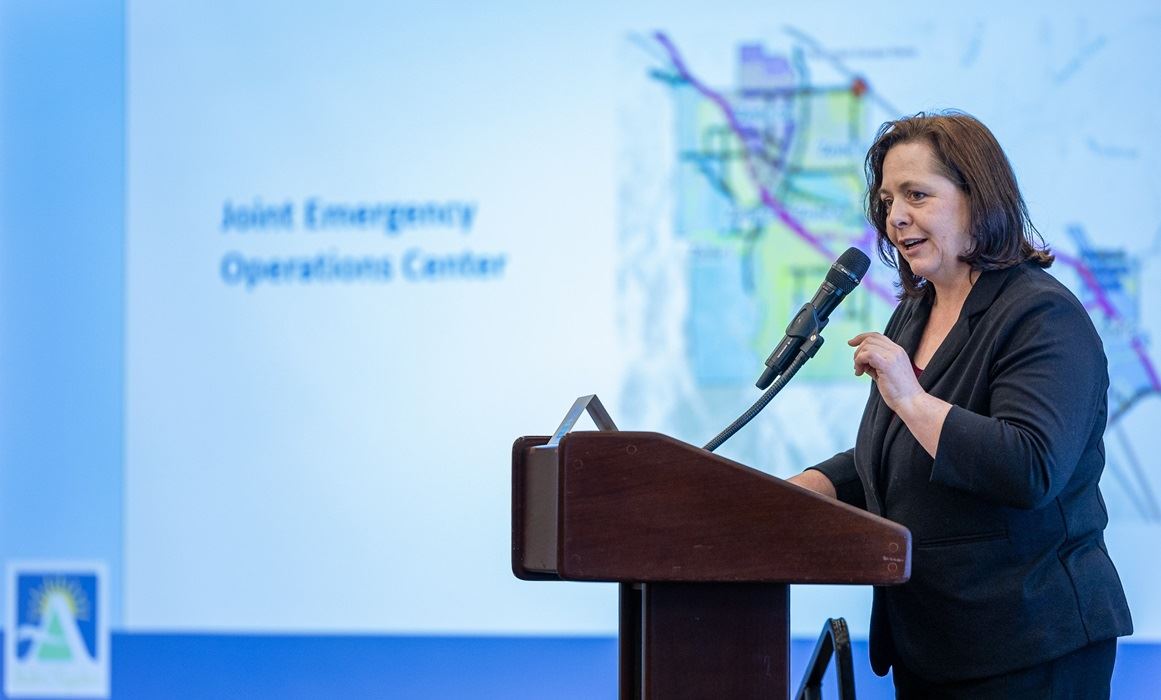 Mayor Tonya Graham addressing the 2024 Town Hall crowd 