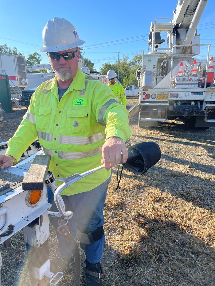 City of Ashland Electric staff 