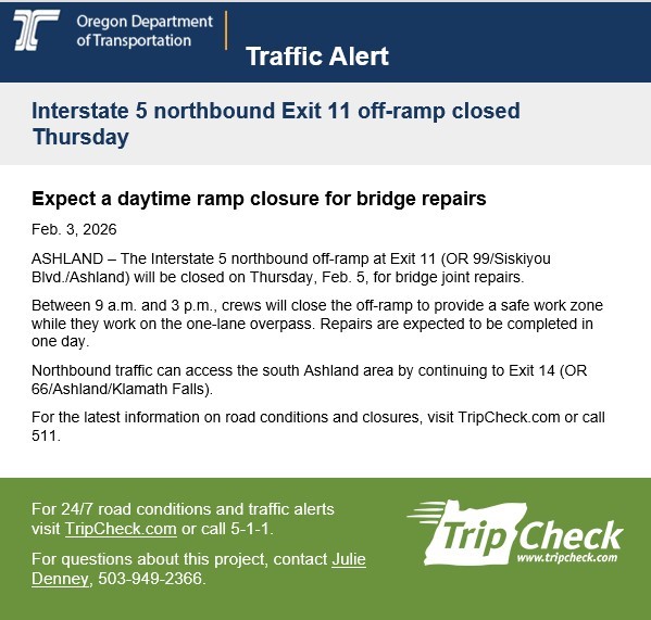 Announcement about the closure of northbound Exit 11 on Interstate 5 